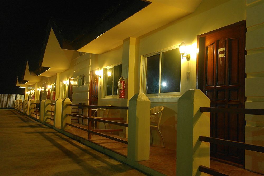מקטאן Natures Garden Park Resort And Spa מראה חיצוני תמונה
